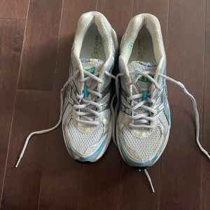 Oasics DuoMax Sneakers